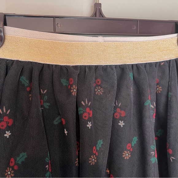 Girls black tutu, Size 8 and 12. Carter’s Like new - Picture 2 of 6